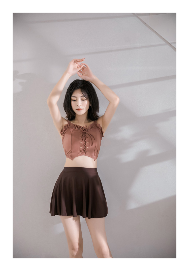 2018 Hàn Quốc mới nhỏ xinh cô gái nhỏ ngực nhỏ bikini ba mảnh chia váy tắm mùa xuân nóng bỏng 	bikini 2 mảnh màu trắng	