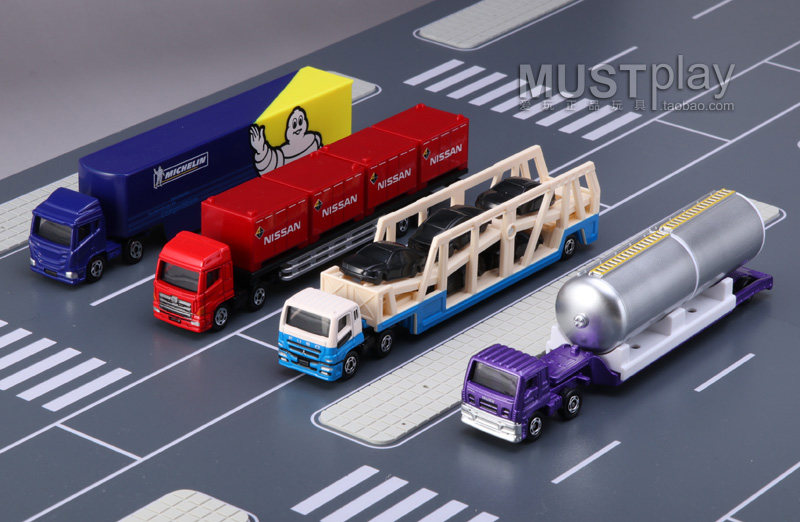 Модель машины None TAKARA TOMY TOMICA