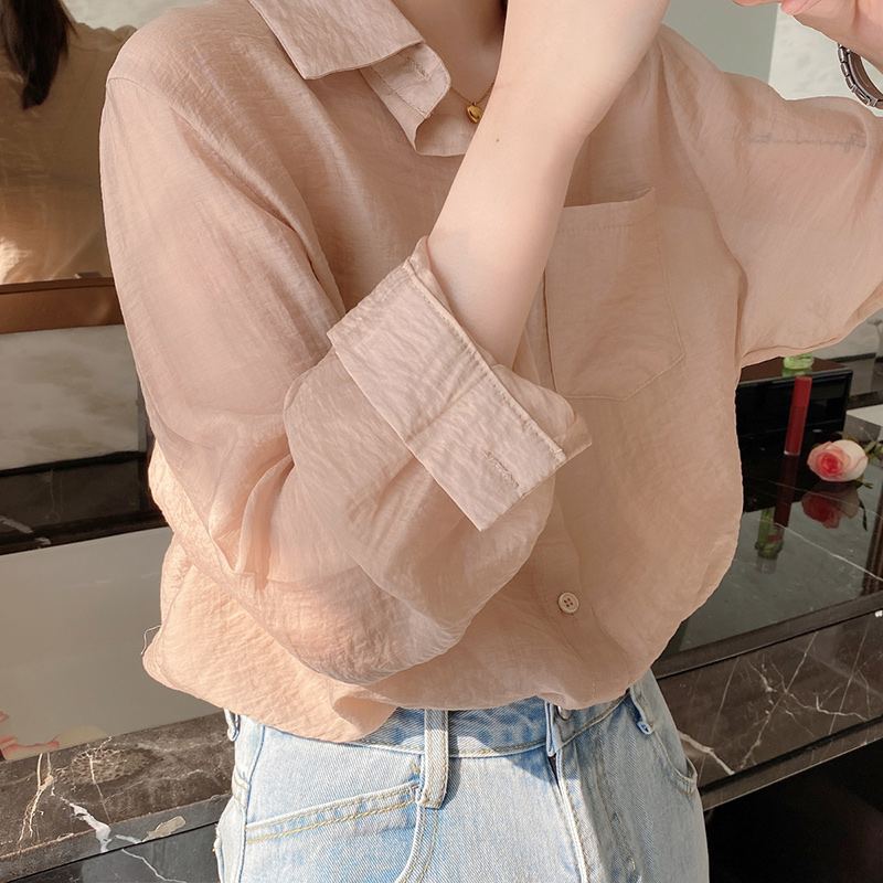 White sun protection shirt female summer slim fit 2022 new ice wire outside wearing loose shirt tencel 100 lap long sleeve blouse