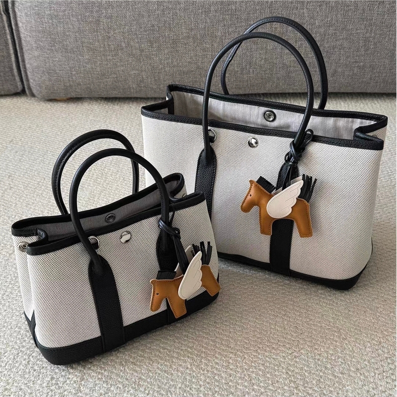 Canvas and Leather Garden Bag, Tote Bag, 2026 New Model, High-End, Large Capacity, Commuter Shoulder Bag, Crossbody Bag for Women