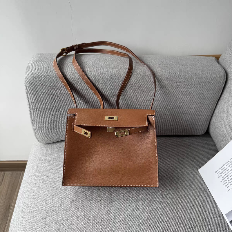 Dance Dance Bag Kelly Bag First Layer Sw Leather High-End Small Square Bag Single Shoulder Underarm Backpack Women's Bag Autumn and Winter Dance Dance Bag Kelly Bag First Layer Sw Leather High-End Small Square Bag Single Shoulder Underarm Backpack Women's Bag Autumn and Winter