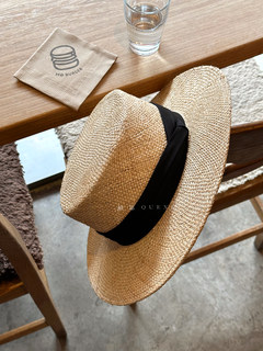 Absence from the 2024 Spring/Summer Season: Niche Hand-Woven French-Style Beach Sunshade Straw Hat, Elegant for Outings and Everyday Wear, Flat-Top Hat