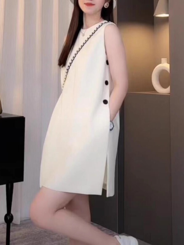 Fashionable Spring and Summer Suit for Women, 2026 New Design, French-Style Sleeveless Dress, Tank Top Dress, Shorts Two-Piece Set