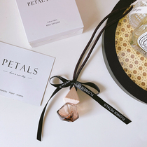 ins wind glass bottle car load perfume fragrant lavender pendant rear-view mirror hanging decoration in the car Aroma Essential Oils Pendant in the rearview mirror