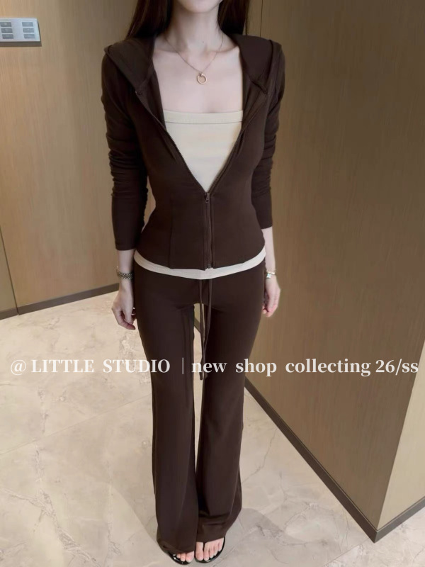Little Correct Version ~ High-End Early Autumn Relaxed Long-Sleeve Cardigan Vest with Drapey Flared Pants Three-Piece Set