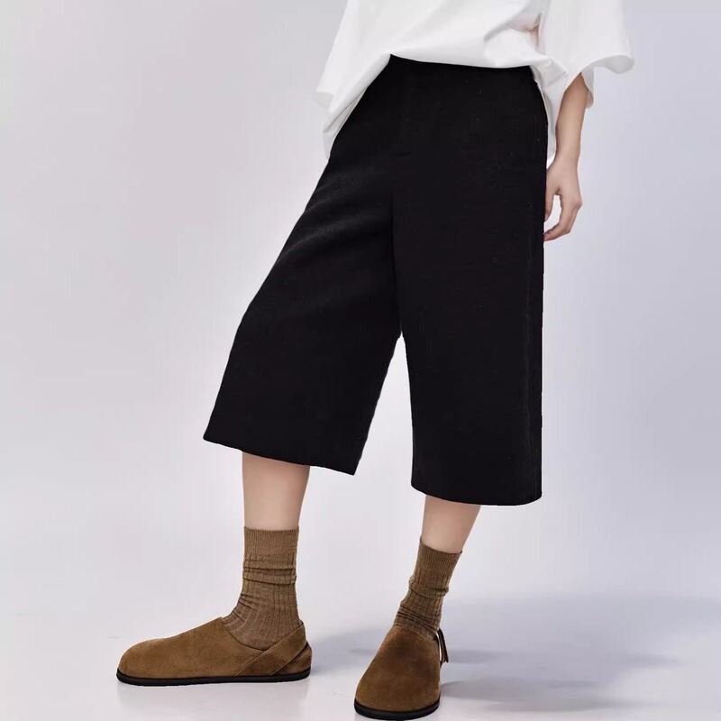 New Autumn and Winter Wool Retro Split Straight-Leg 7-Point Pants New Autumn and Winter Wool Retro Split Straight-Leg 7-Point Pants