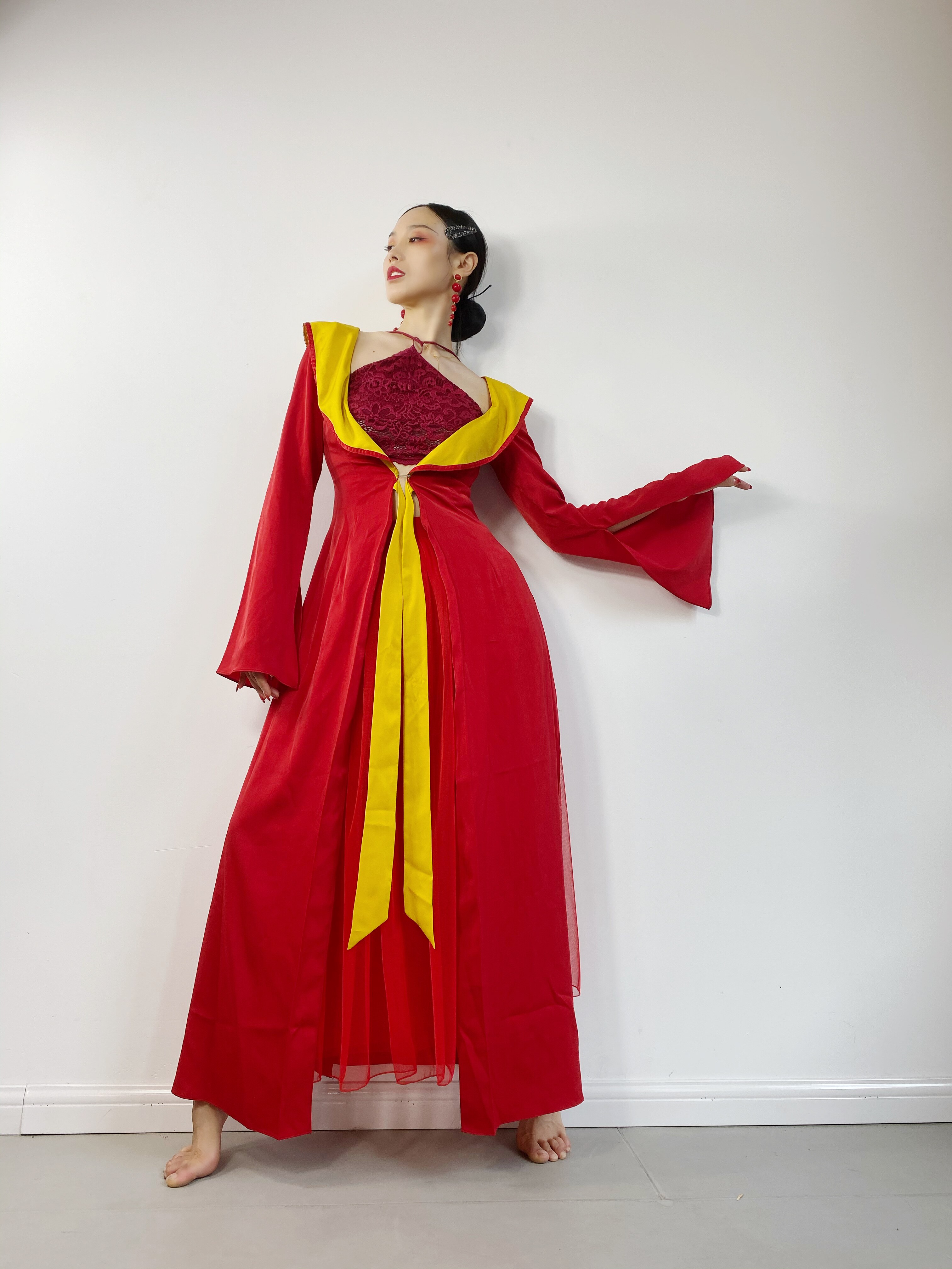 SOSO Qingping Music Original Choreography Red Splicing Open Fork Horn Sleeve Classical Dance Suit Outside
