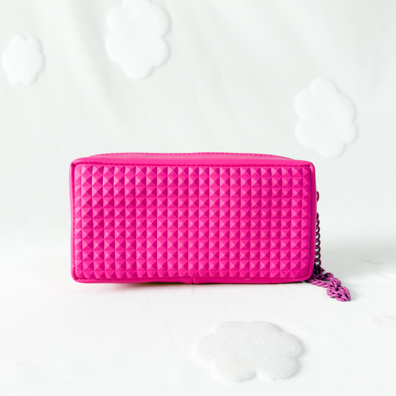 Valentino Rhombus Pattern Pu Leather Cosmetic Bag Rose Red Chain Portable Handbag Clutch