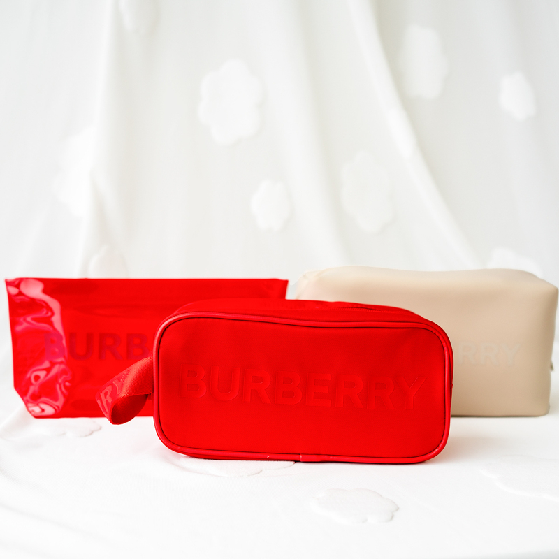 Free Shipping! Burberry Burberry Cosmetic Bag Large Capacity Toiletry Bag Red Storage Bag
