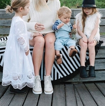 The price difference remake quantity indicates that the price is not only a single shipment with the customer service it is good to film the payment again