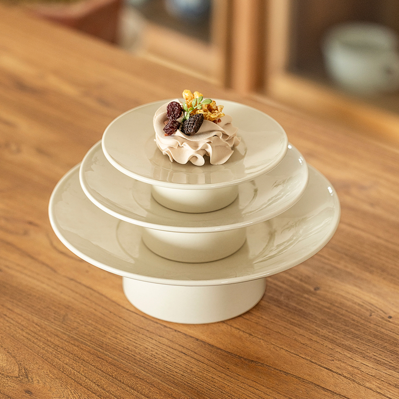 Chinese-Style Handmade Daily Necessities, Tall Fruit Plate, Handmade Tableware, Daily Household Use, Ash-Glazed Ceramic Fruit Plate