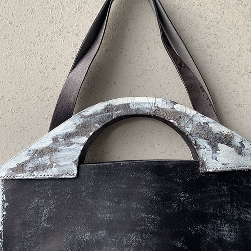 Нишевая сумка, дизайнерская модная черно-белая легкая роскошная сумка в стиле ретро, ​​сумка на плечо из кожи растительного дубления ручной работы