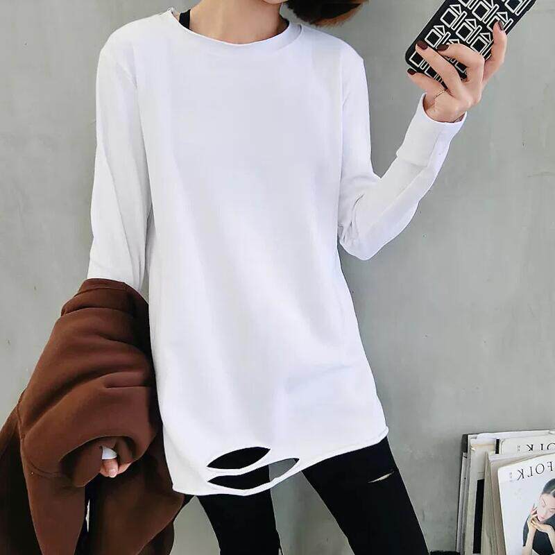 South Korea 2021 spring cotton long-sleeved inside the hole T-shirt women's long version of the white velvet base shirt top tide
