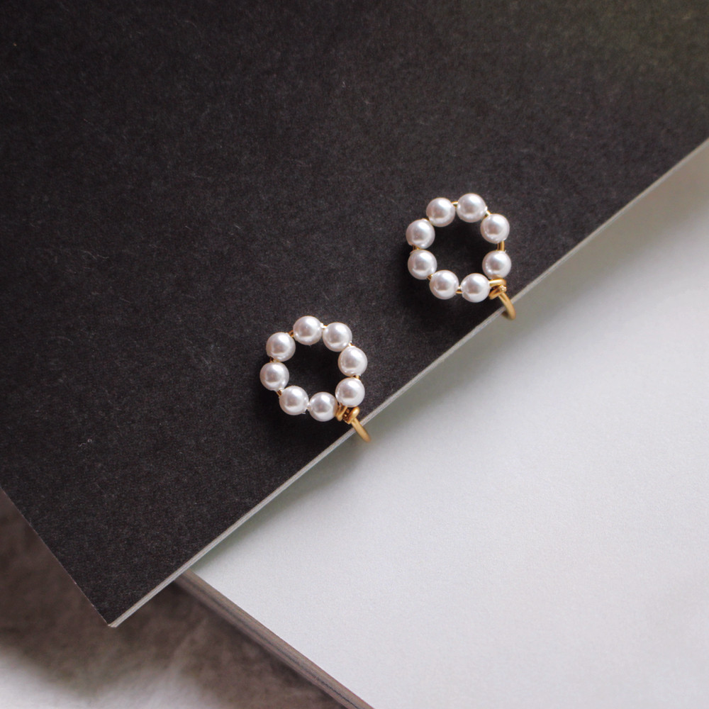 Handmade painless silicone Mosquito Coil Pan Ear Clip Invisible Minima Round Pearl Small Banquet Without Earrings Earrings Earrings