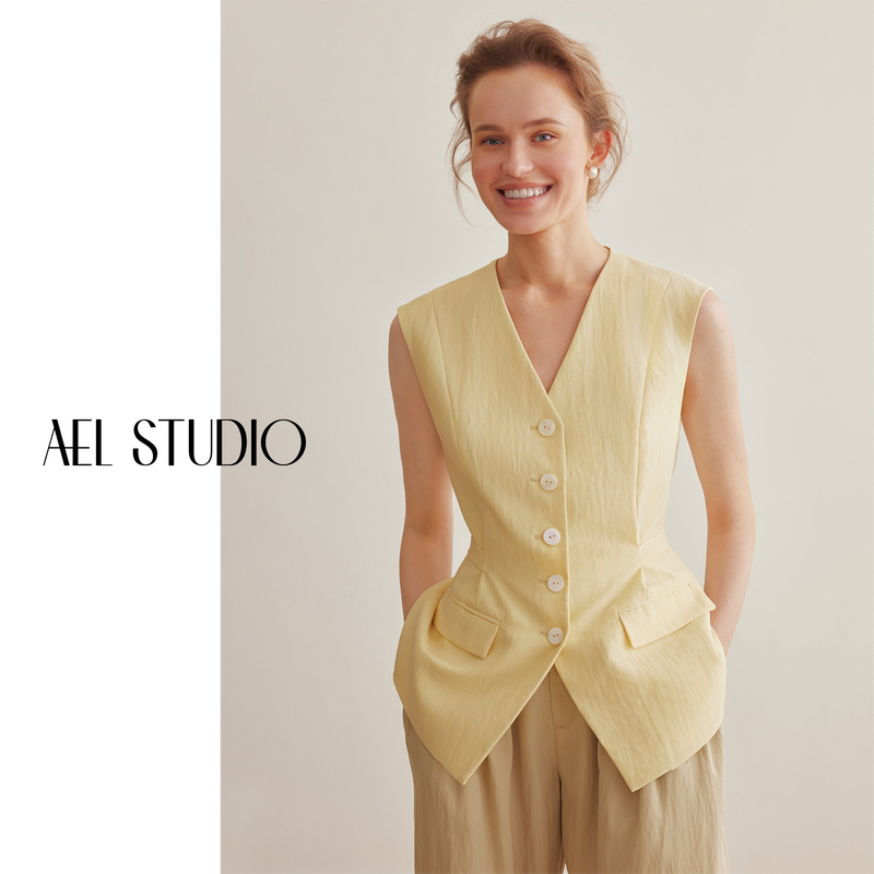 Ael Original Commuter Yellow Tencel Linen Tie Vest for Women 2026 Summer New V Neck Sleeveless Waist-Cinching Top Ael Original Commuter Yellow Tencel Linen Tie Vest for Women 2026 Summer New V Neck Sleeveless Waist-Cinching Top