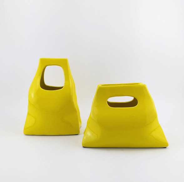 Damon home decorated yellow Tibag ceramic pendulum decoration vase modern minimalist fashion bookcase TV cabinet Residence Ornaments