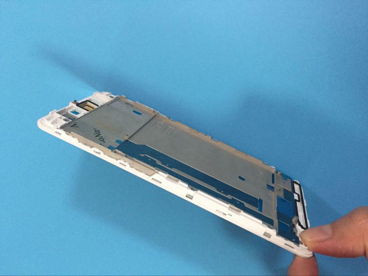 Áp dụng cho vỏ điện thoại di động Jinli f100 Nút nắp pin phía sau Khung giữa khung trước khung phụ kiện khung dây đeo điện thoại trên cổ