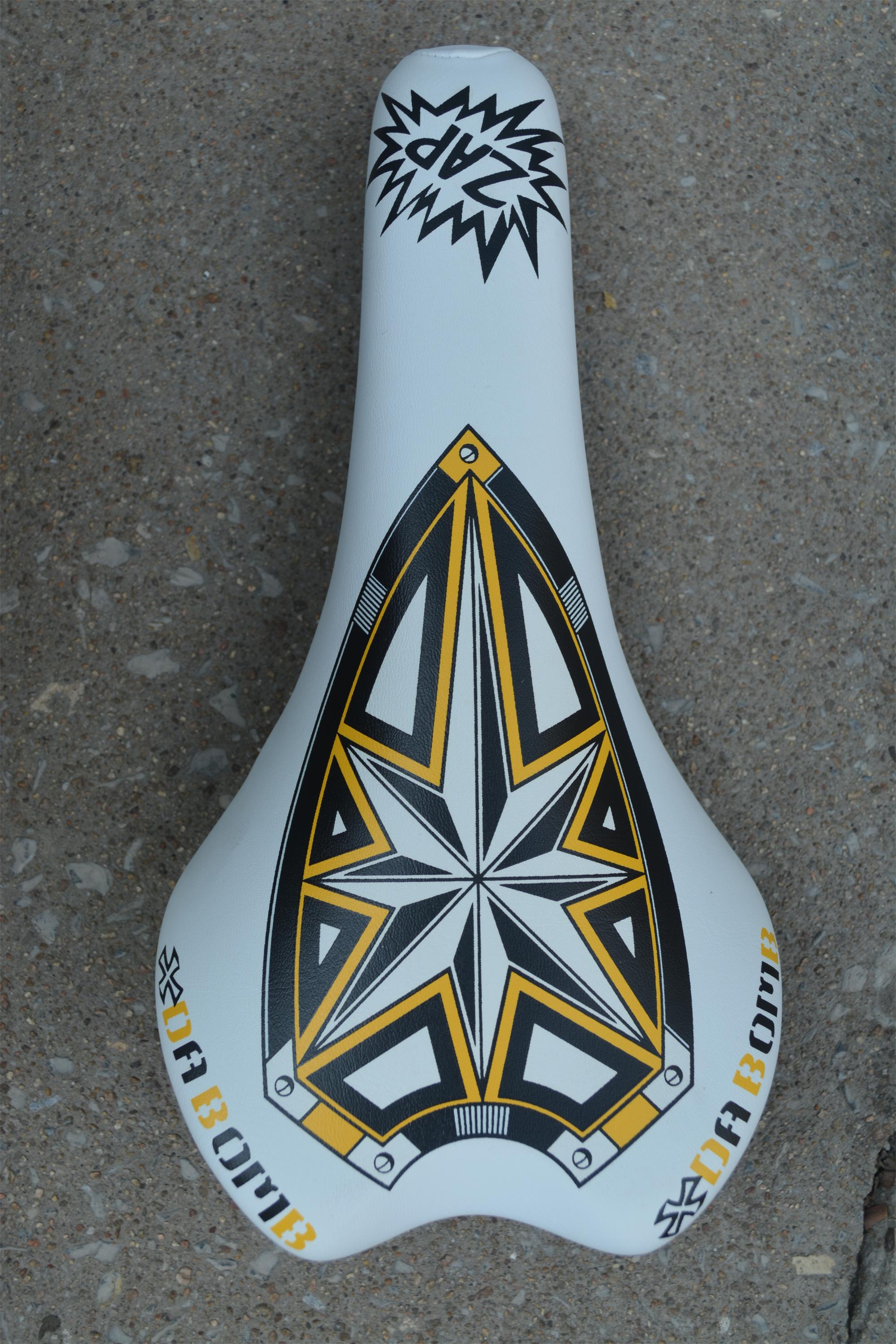 Taiwan boutique DABOMB ZAP cushion