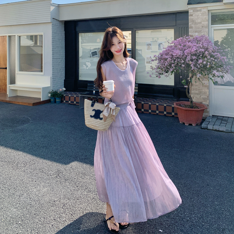 Purple Knitted Sleeveless Top and Skirt Set for Women, Summer Slimming, Elegant and Gentle Style, Complete Outfit