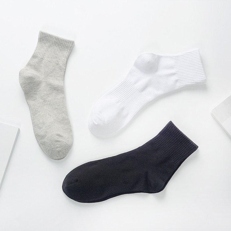 3 pairs of socks men's medium tube cotton socks black and white gray deodorant long and short socks Men's socks business socks