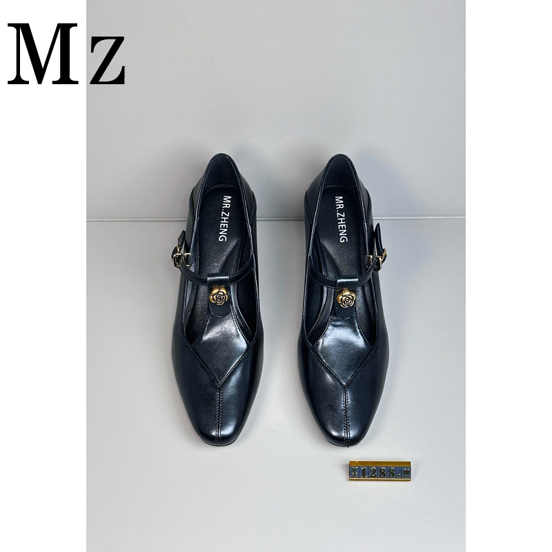 シューメーカーシャオミン/7cm/小シャネル風カメリア太ヒールハイヒールシングルシューズレディース春レッドTストラップメリージェーンシューズ