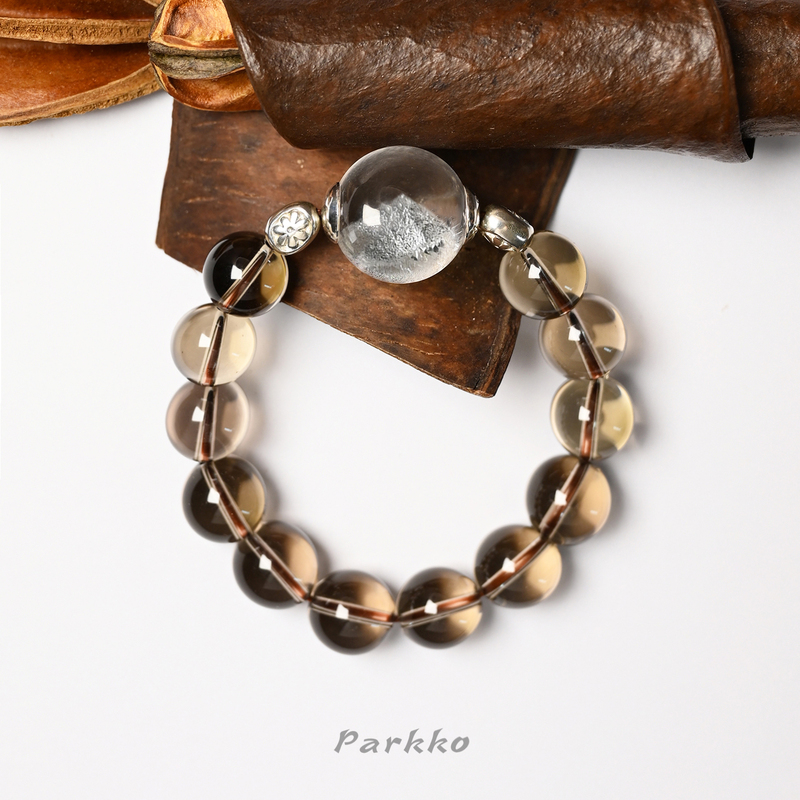 (Collector's Edition Sold Out, No Restock) Natural White Crystal and Citrine Bracelet from a Snow Mountain in Rizhao, a Spring Gift