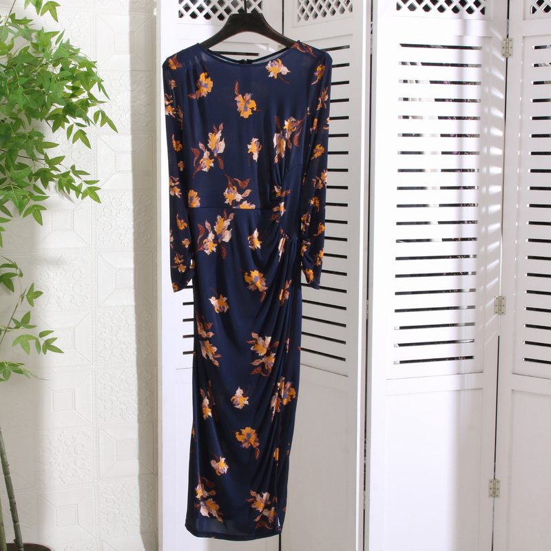 Original~Dingshe~! Navy Blue Iris Flower Branch/Round Neck, Gentle and Soft/Romantic Retro Style Dress for Early Autumn