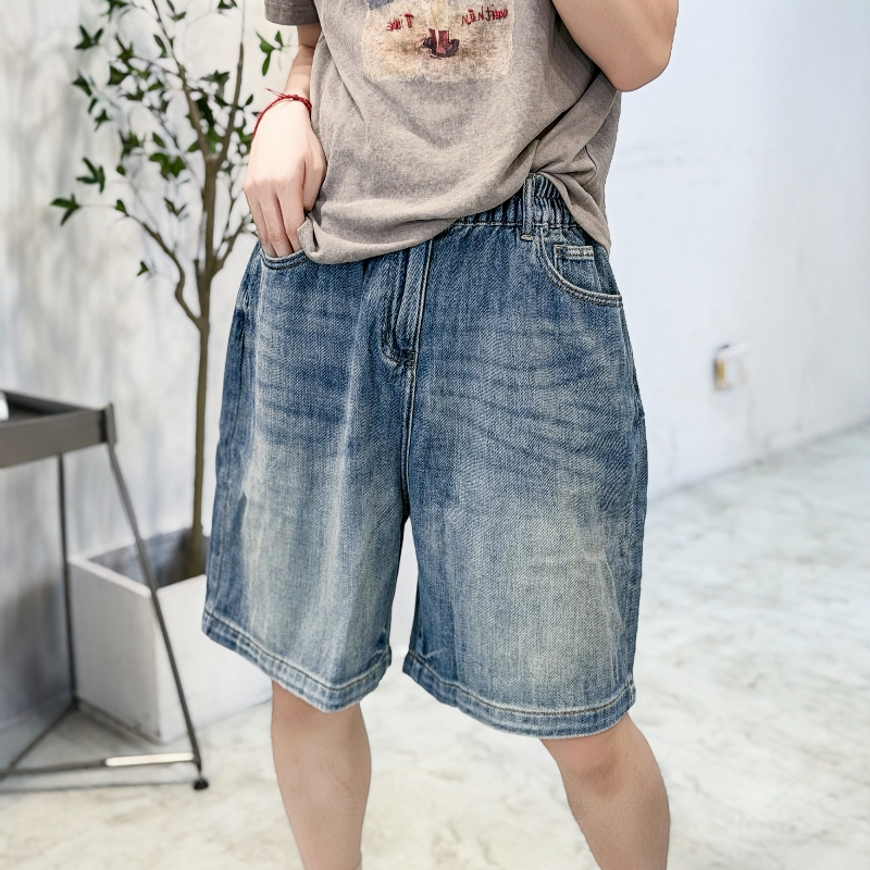 Chyy Retro Washed Denim Shorts, Hand-Rubbed Color, Fashionable Denim Shorts
