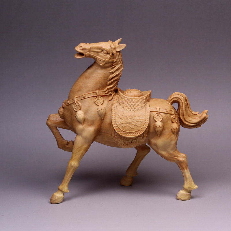 Yellow poplar wood carving horse swinging piece solid wood animal wood zodiac horse pendulum piece engraving craft gift hem decorated Trojan horse family residence ornament