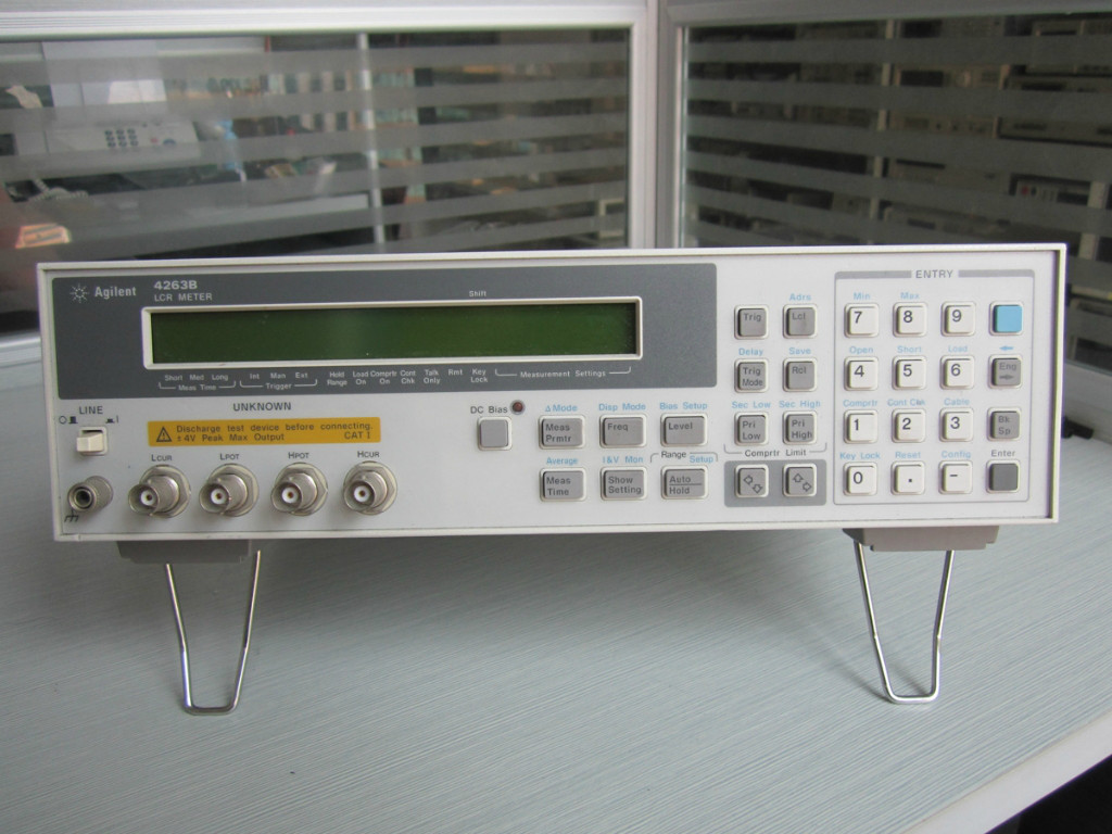 Supply LCR tester HP Agilent4263B second-hand high frequency LCR digital bridge