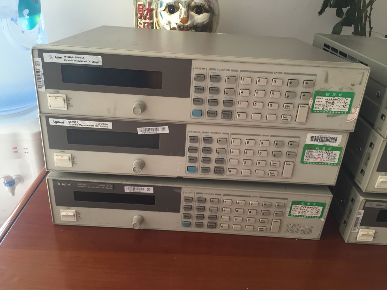 Large number of spot US Anteren Agilent HP66332A Dynamic measurement of DC power supply