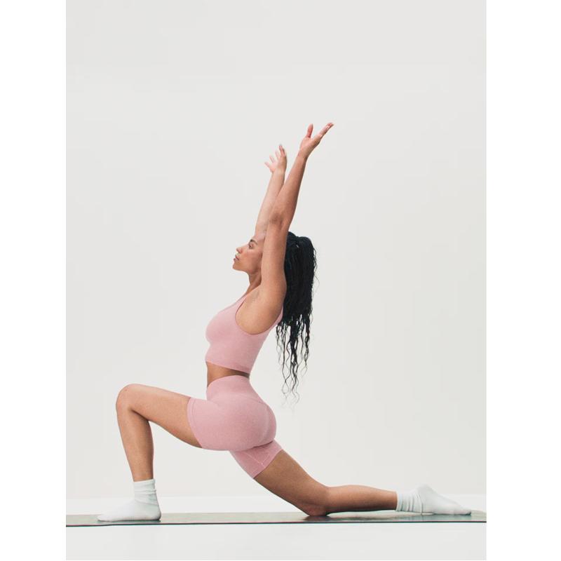 【Aritzia Tna】Breaking News! High-Waisted, Butt-Lifting, Tight-Fitting Cycling Shorts for Women, Suitable for Fitness, Yoga, and Running 【Aritzia Tna】Breaking News! High-Waisted, Butt-Lifting, Tight-Fitting Cycling Shorts for Women, Suitable for Fitness, Yoga, and Running