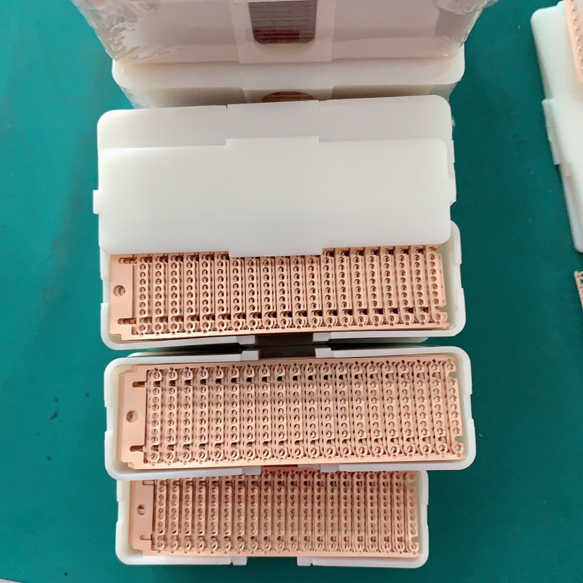 Direct marketing low price to be counted as a platoon of brass tacked matching nail bookcase machine type of special buckle cardboard box packing power week