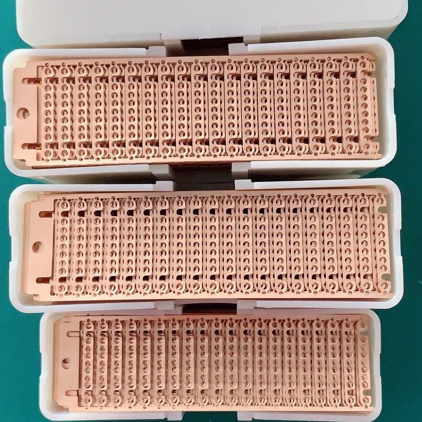 SMT material copper snap button low price and cost-effective plastic box packaging manufacturers direct explosion with stapler pliers phosphorus copper