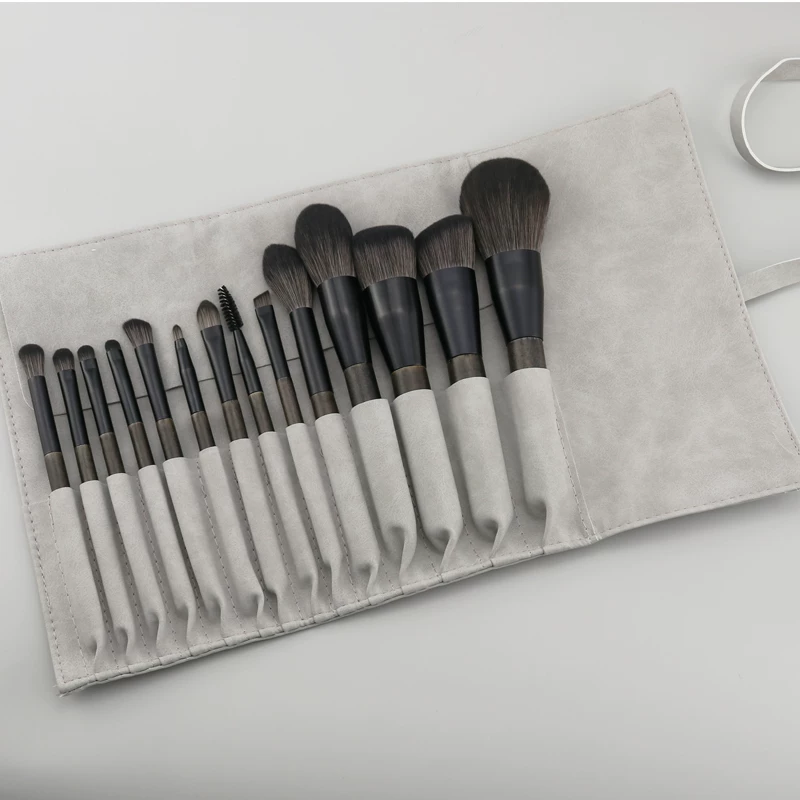 Brush, soft foundation for contouring, 14 pieces, full set