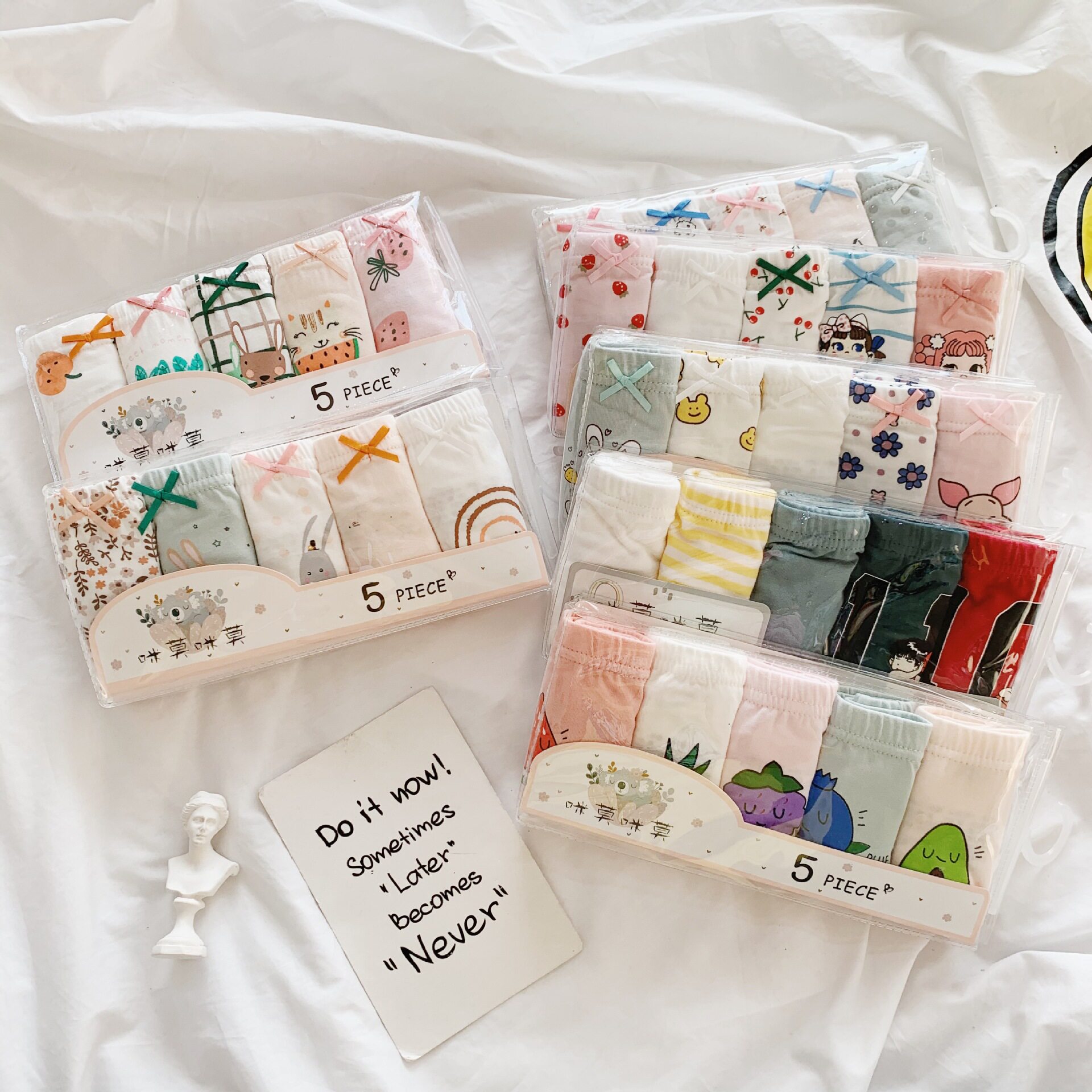 Five pieces of boxed children's underwear Mimo pure cotton boys and girls boxers baby shorts cartoon boxers