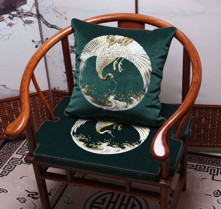 Embroidery cushion Chinese red wood sofa mat hat mat palace palace palace paste paste paste sponge latex custom