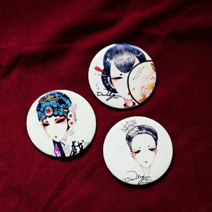 Her King Chinese Style Classical Beauty Peking Opera Mirror Small Round Mirror Portable Cute Queen Makeup Mirror