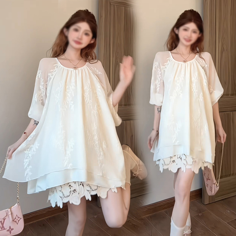 Maternity Lace Suit, Fairy Holiday Style Three-Dimensional Flower Suit, Spring and Summer Loose Slimming Lace Splicing Two-Piece Set Maternity Lace Suit, Fairy Holiday Style Three-Dimensional Flower Suit, Spring and Summer Loose Slimming Lace Splicing Two-Piece Set