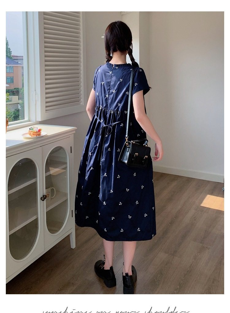 孕妇装夏季宽松减龄刺绣连衣裙2026新款小个子高腰显瘦中长款裙子 — 17
