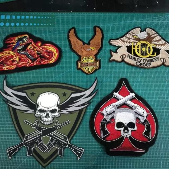 Personality Badge Old Eagle Locomotive Money Punk Cloth Patch Flowers Super Large Embroidered Horse Clips Clog Clothing Decoration Stick to Breaking Holes