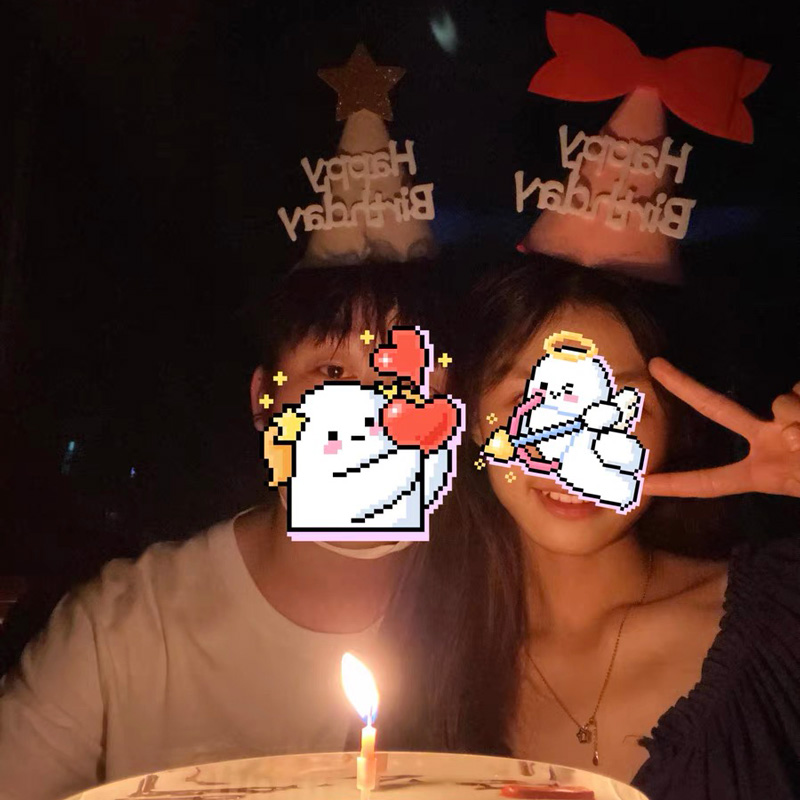 Ins Hàn Quốc lưới sinh nhật màu đỏ nơ nụ cười mũ bánh dễ thương em bé một tuổi công chúa ảnh - Bữa Ăn Cho Hai Bạn Gái Và Cặp Đôi C