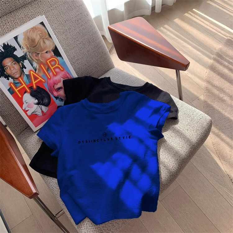 American Retro Klein Blue Letter Printed Short-Sleeved T-Shirt for Women, Summer Thin Shoulder-Length Half-Sleeved T-Shirt Top