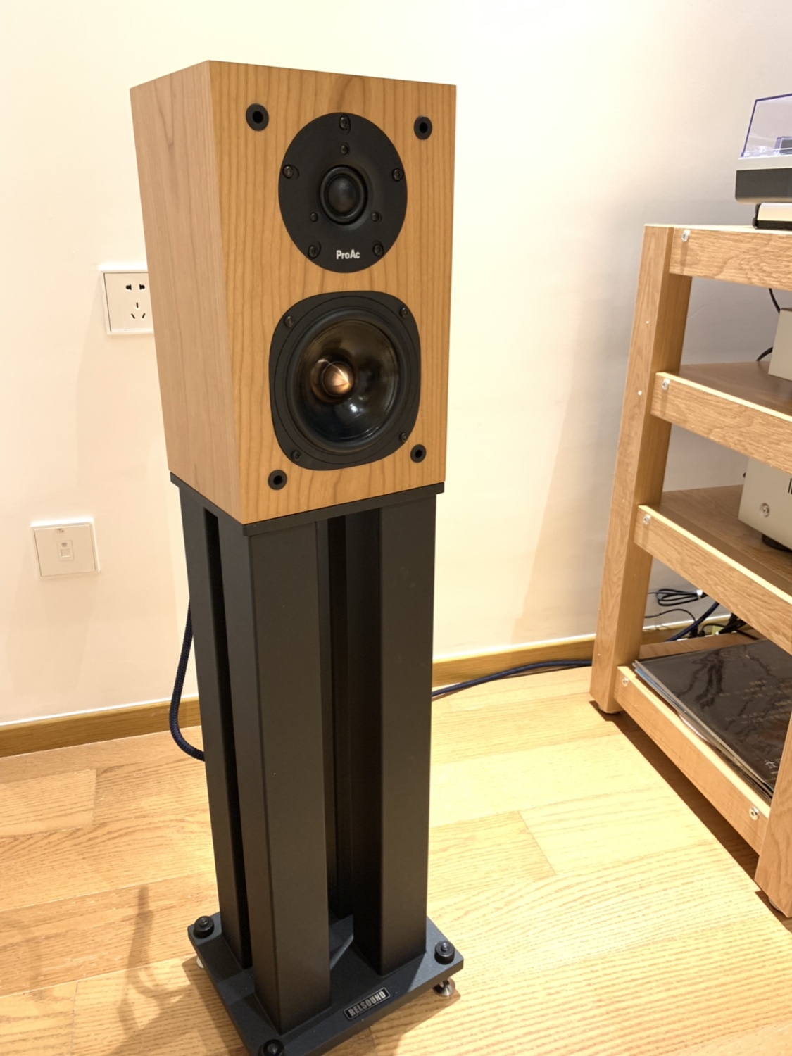 UK ProAc T10 Signature Edition Tablette10 Signature of the new Weida Line