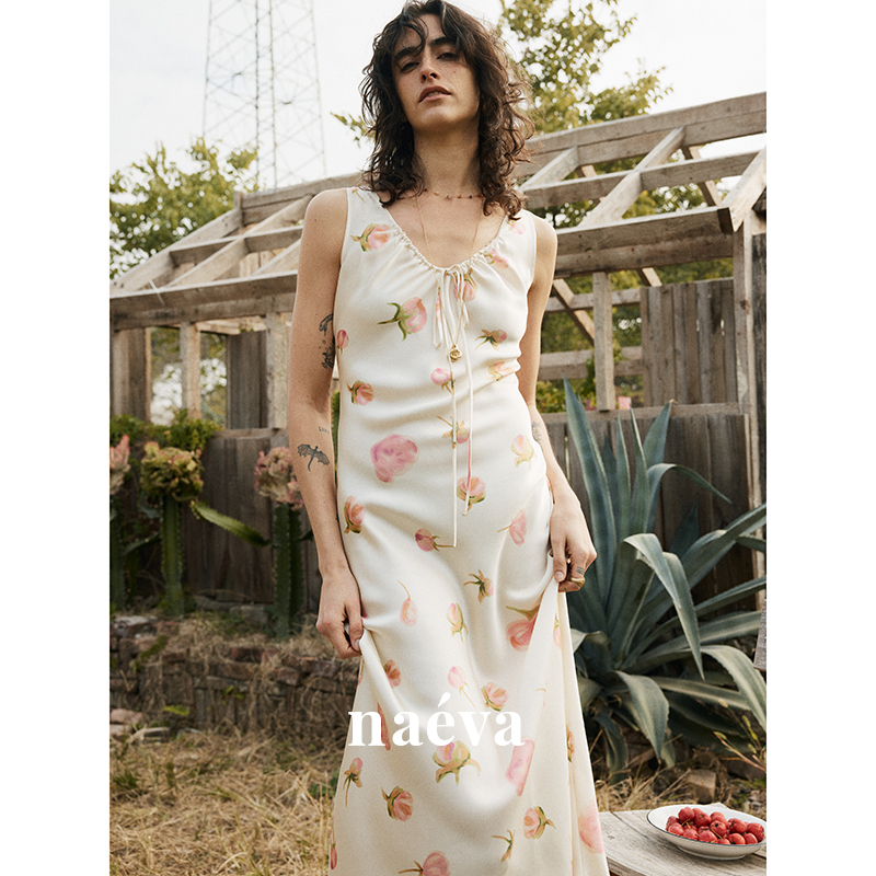 Naéva Retro Silk Satin Floral U-Neck Dress with Drawstring Bias-Cut Waist Slimming Tank Dress