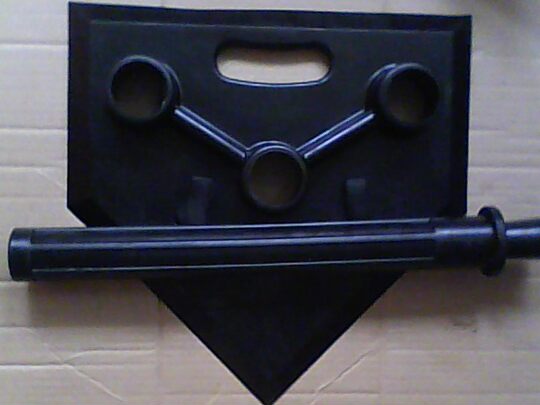 Special offer! Rubber one-hole hitting seat, softball T-stand, baseball training device, T-BALL home plate stand
