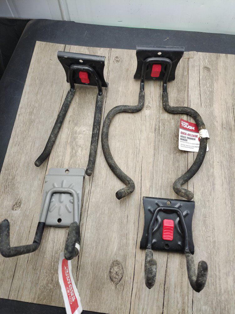 The hook handle blemishes with a trace of mouldy.