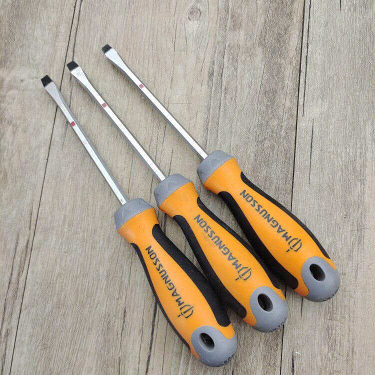 MAGNUS ON Magnusson screwdrivers in line 5 5 x 100mm