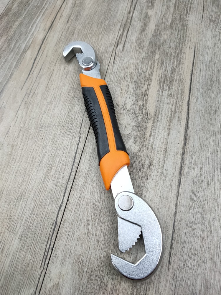 The machine filter wrench