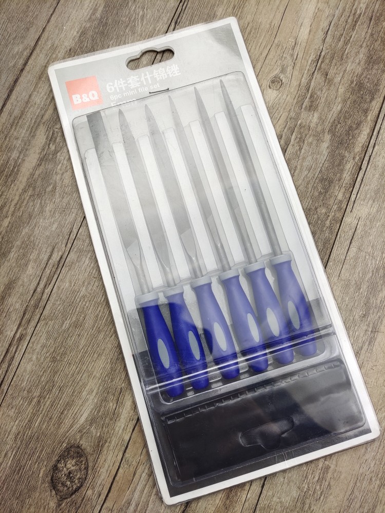 100 Homes for the housing of six sets of shummy files